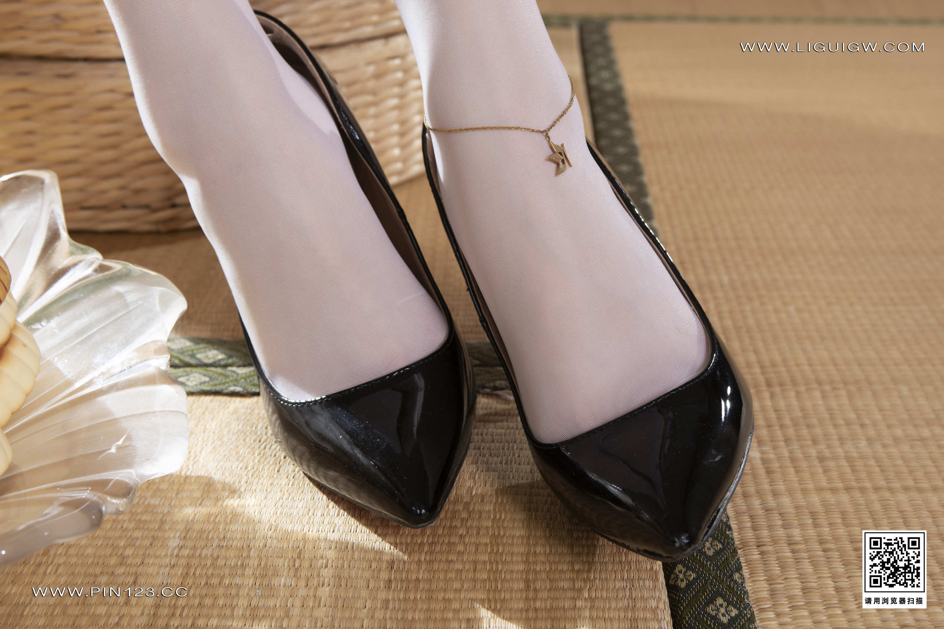 Ligui丽柜  2023-09-27 月兔丝莲 上 兔子